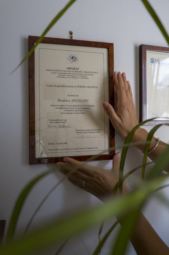 Attestato del corso di specializzazione in perizia grafica dell'Arigraf